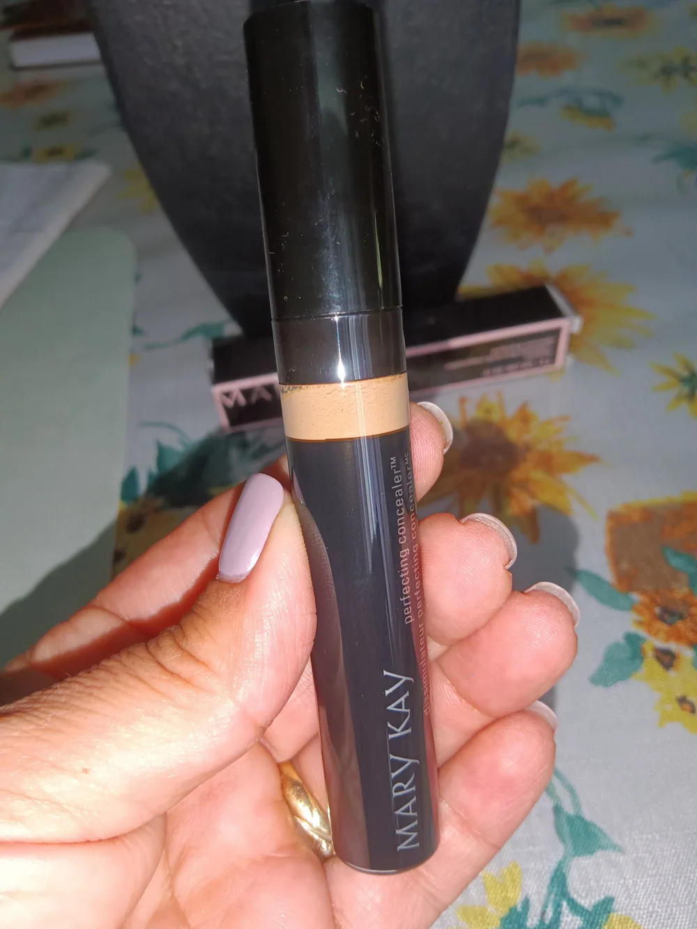 Mary Kay creamy concealer